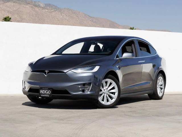 2020 Tesla Model X Long Range AWD photo