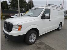 2017 Nissan NV Cargo SV RWD photo