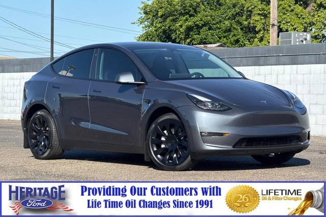2023 Tesla Model Y Long Range AWD photo
