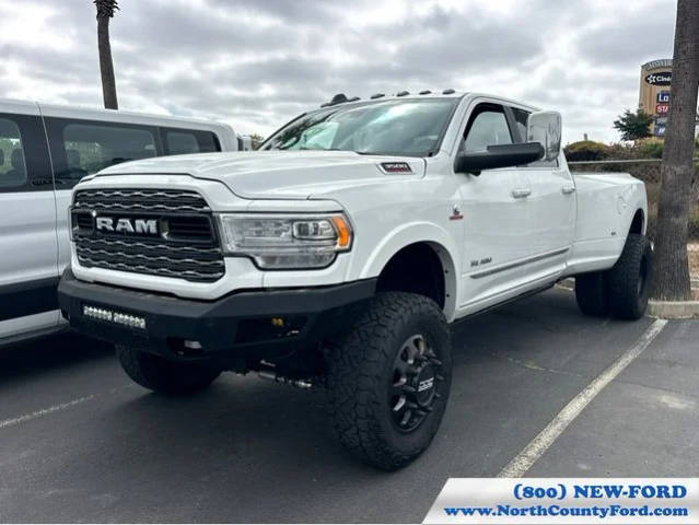 2022 Ram 3500 Limited 4WD photo