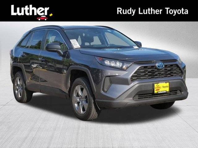 2022 Toyota RAV4 Hybrid LE AWD photo