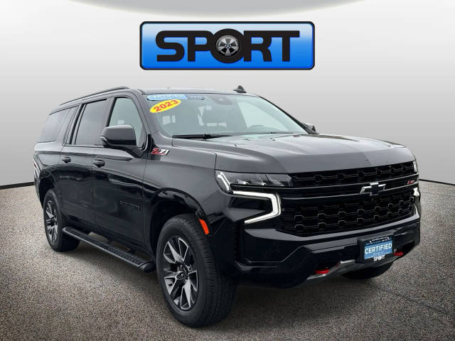 2023 Chevrolet Suburban Z71 4WD photo