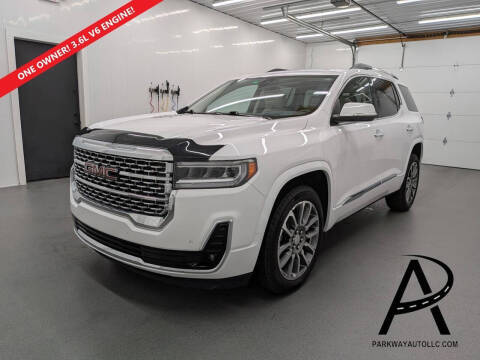2023 GMC Acadia Denali AWD photo