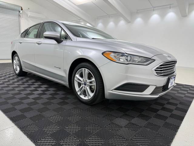 2018 Ford Fusion S FWD photo