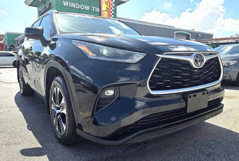 2021 Toyota Highlander XLE AWD photo