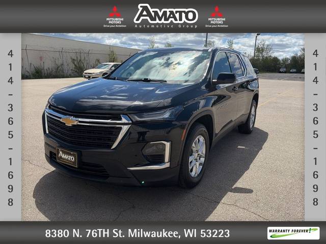 2022 Chevrolet Traverse LS FWD photo