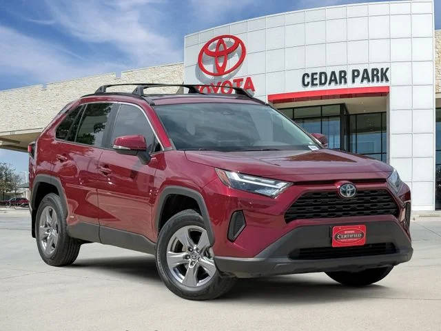 2022 Toyota RAV4 Hybrid XLE AWD photo