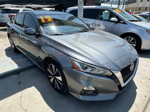 2019 Nissan Altima 2.5 SL FWD photo