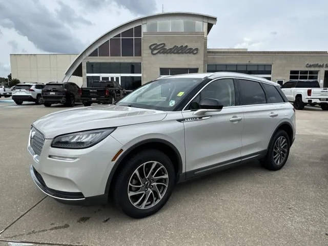 2022 Lincoln Corsair Standard FWD photo