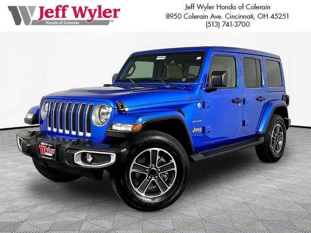 2023 Jeep Wrangler Unlimited Sahara 4WD photo