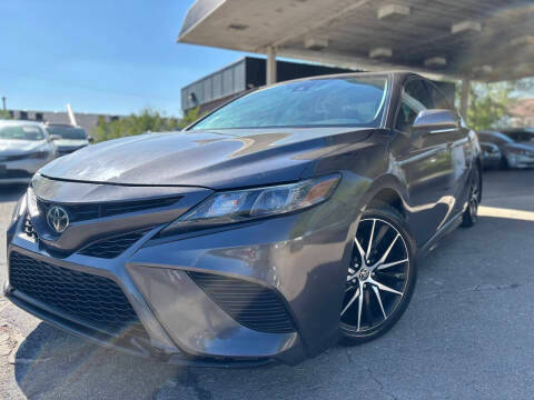 2022 Toyota Camry SE AWD photo