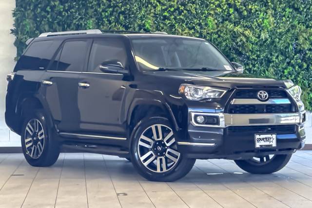 2015 Toyota 4Runner Limited 4WD photo