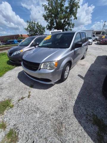 2017 Dodge Grand Caravan SE FWD photo