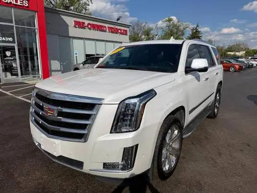 2019 Cadillac Escalade Luxury 4WD photo