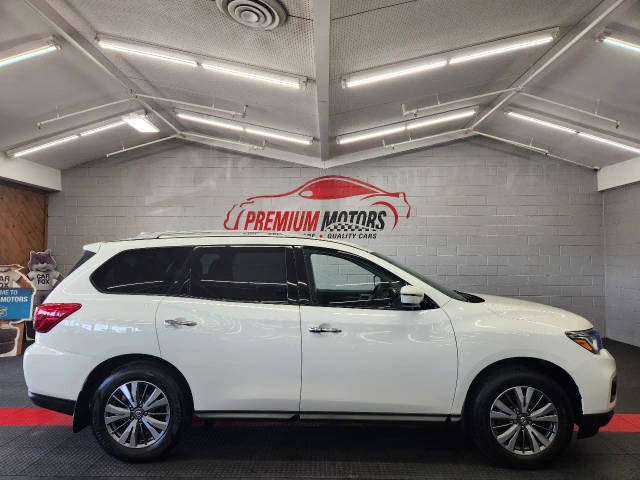 2020 Nissan Pathfinder SV 4WD photo