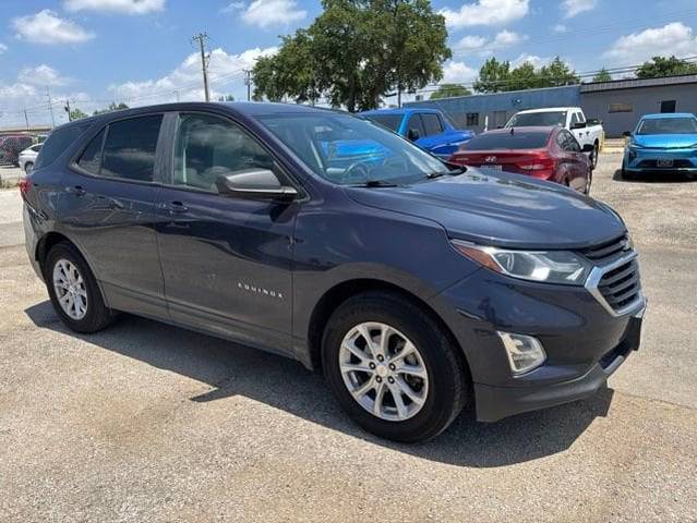 2018 Chevrolet Equinox LS AWD photo