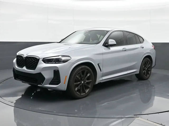 2023 BMW X4 xDrive30i AWD photo