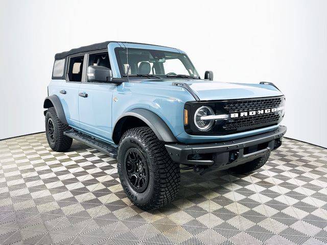 2023 Ford Bronco 4 Door Wildtrak 4WD photo