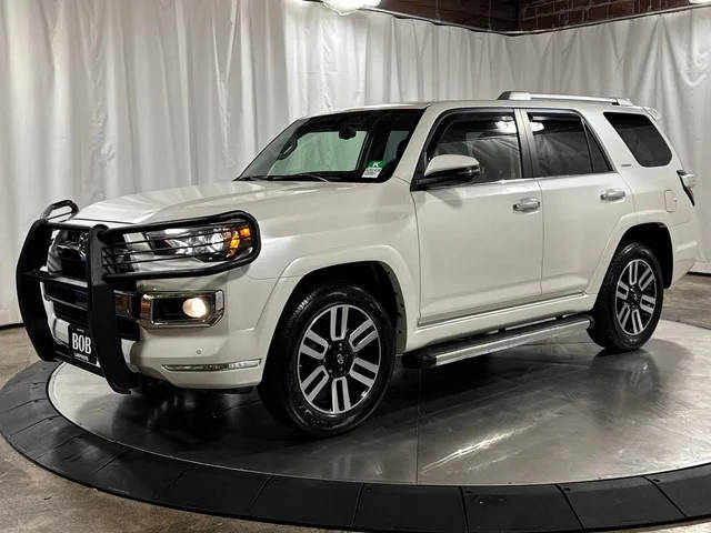 2018 Toyota 4Runner Limited 4WD photo