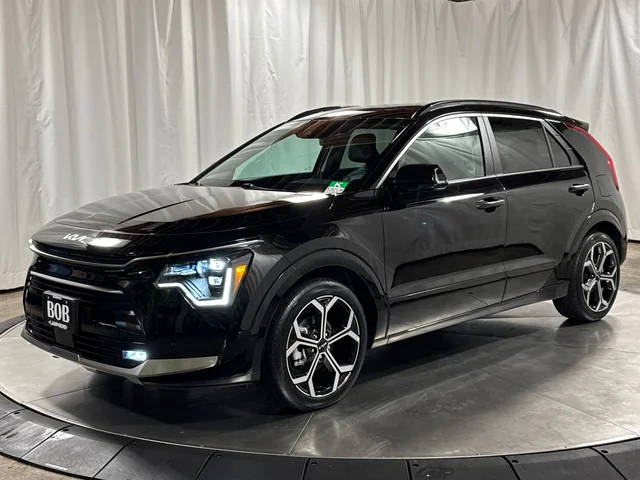 2023 Kia Niro SX Touring FWD photo