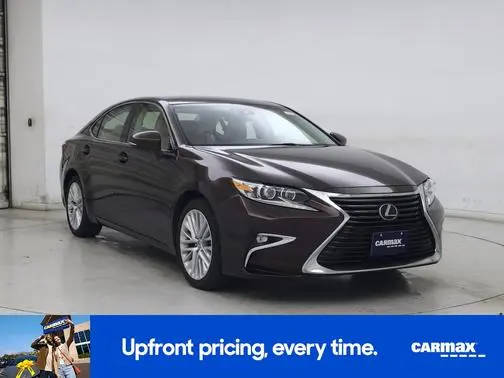 2016 Lexus ES FWD photo
