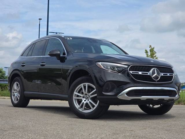 2023 Mercedes-Benz GLC-Class GLC 300 AWD photo