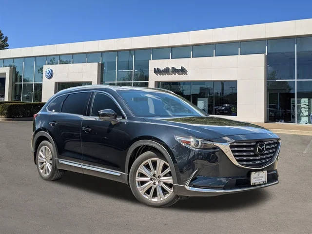 2021 Mazda CX-9 Signature AWD photo