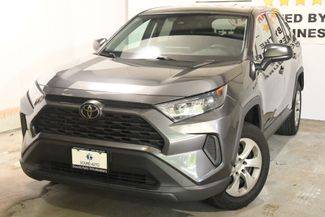 2022 Toyota RAV4 LE FWD photo