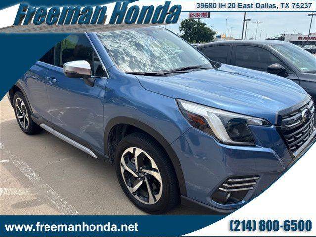 2023 Subaru Forester Touring AWD photo