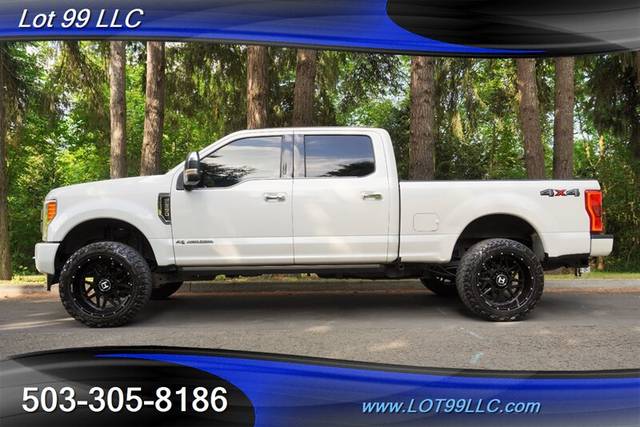 2019 Ford F-350 Super Duty Platinum 4WD photo