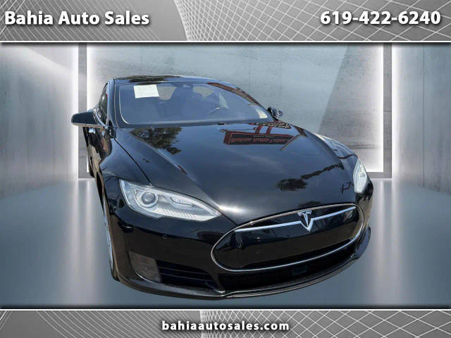 2015 Tesla Model S 70 kWh Battery RWD photo