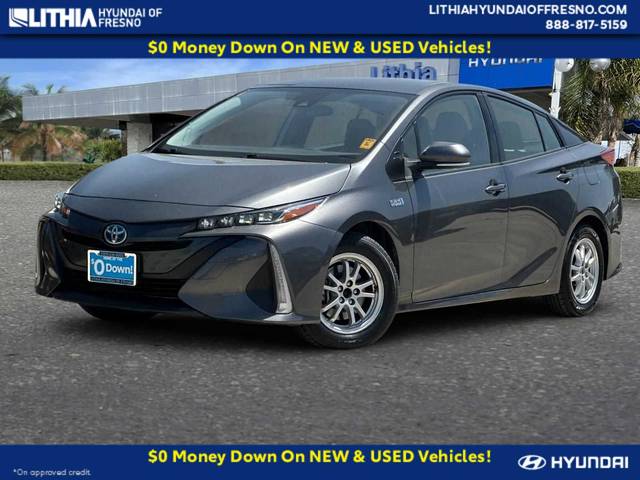 2022 Toyota Prius Prime XLE FWD photo