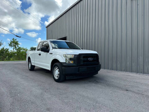 2017 Ford F-150  RWD photo