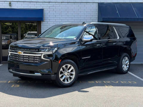 2023 Chevrolet Suburban Premier RWD photo