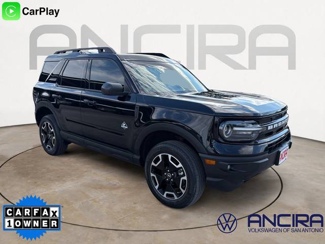 2023 Ford Bronco Sport Outer Banks 4WD photo