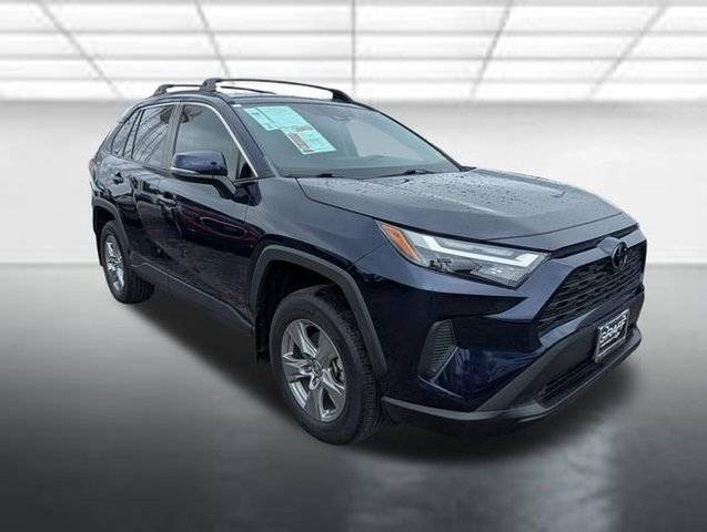 2023 Toyota RAV4 XLE AWD photo