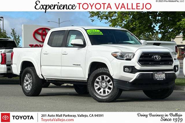 2017 Toyota Tacoma SR5 RWD photo