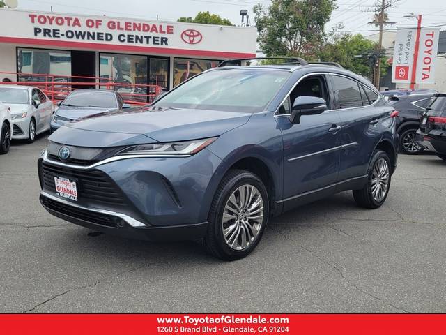 2022 Toyota Venza XLE AWD photo