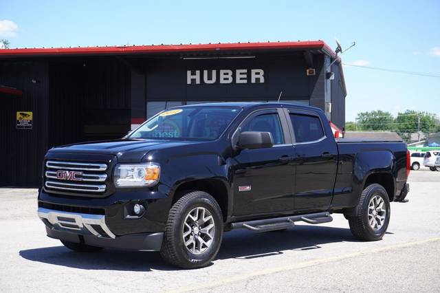 2017 GMC Canyon 4WD SLE 4WD photo