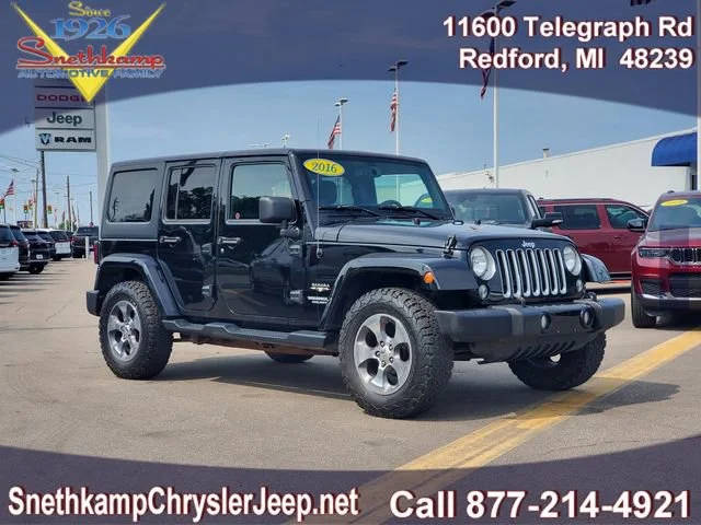 2016 Jeep Wrangler Unlimited Sahara 4WD photo