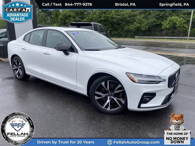 2023 Volvo S60 Core Dark Theme AWD photo