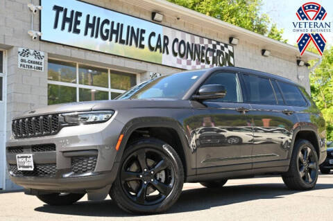 2022 Jeep Grand Cherokee L Altitude 4WD photo