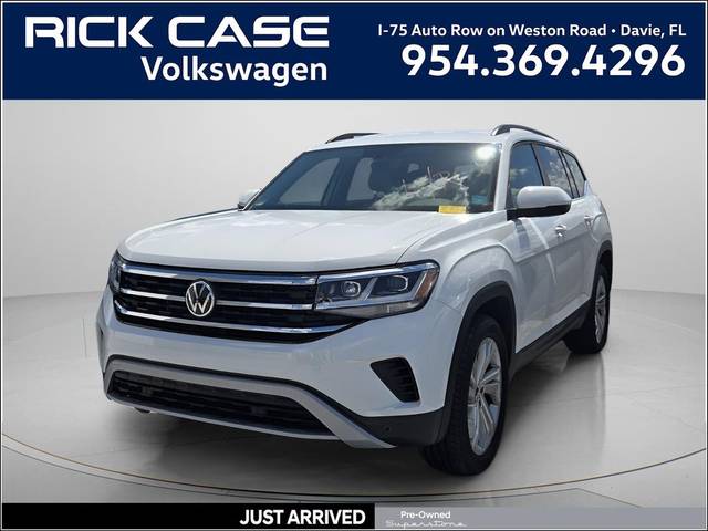 2022 Volkswagen Atlas 3.6L V6 SE w/Technology FWD photo