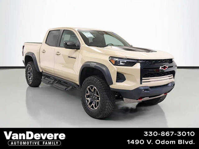 2023 Chevrolet Colorado 4WD ZR2 4WD photo