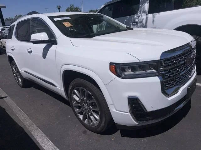 2023 GMC Acadia Denali AWD photo