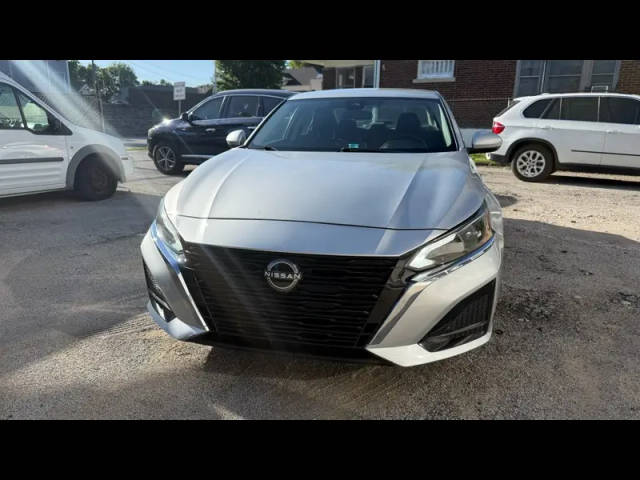 2023 Nissan Altima 2.5 SV FWD photo