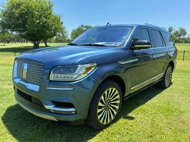 2019 Lincoln Navigator Reserve 4WD photo