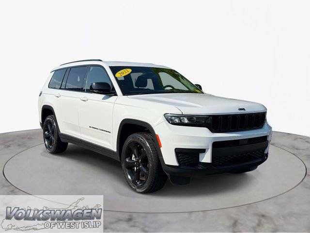 2022 Jeep Grand Cherokee L Altitude 4WD photo