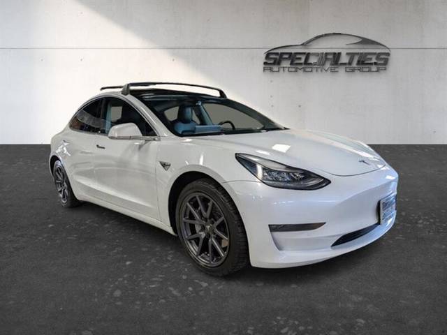 2020 Tesla Model 3 Long Range AWD photo