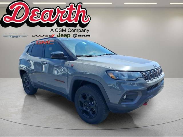 2023 Jeep Compass Trailhawk 4WD photo